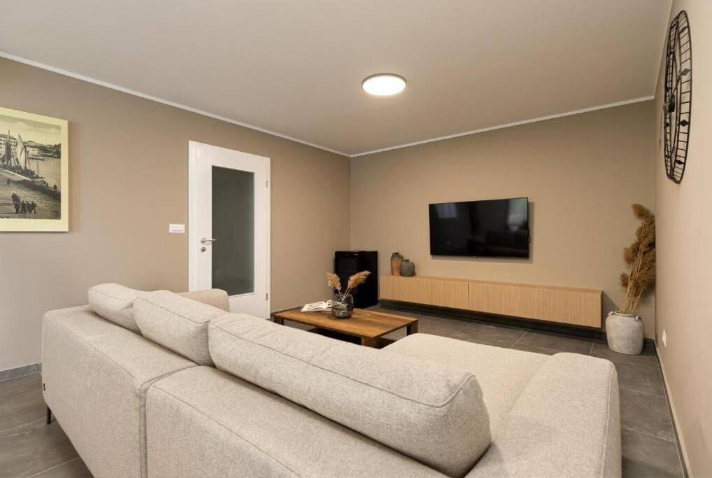 Vista Mare Apartment Porec Exterior photo